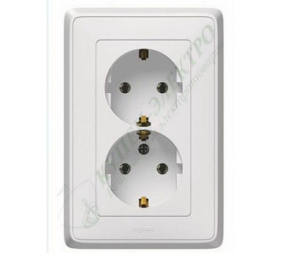 Розетка двойная с заземлением 2X2К+З, цвет белый, CARIVA (арт. 773627)