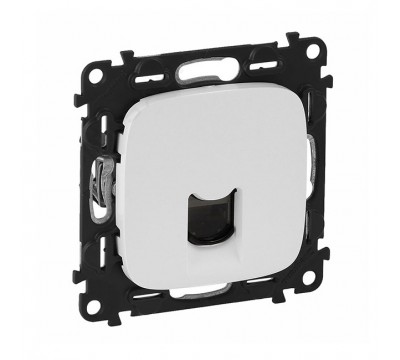 Valena ALLURE Информационная розетка одиночная RJ45 Кат.6 UTP, с лицевой панелью. Цвет: Белый (арт. 753042+755415)