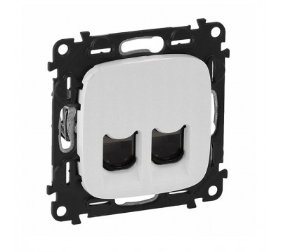 Valena ALLURE Информационная розетка двойная RJ45 Кат.6 UTP, с лицевой панелью. Цвет: Белый (арт. 753043+755425)