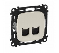 Valena ALLURE Информационная розетка двойная RJ45 Кат.6 UTP, с лицевой панелью. Цвет: Слоновая кость (арт. 753043+755426)