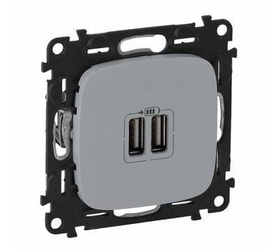 Valena ALLURE Зарядное устройство с двумя USB-разьемами 240В/5В 1500мА, с лицевой панелью. Цвет: Алюминий (арт. 754997)