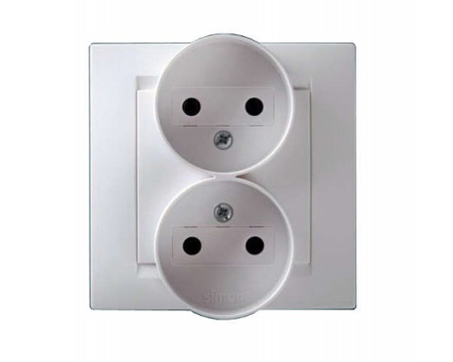 Розетка 2-м СП Simon15 16А IP20 250В без заземл. винт. клеммы бел. Simon 1590457-030