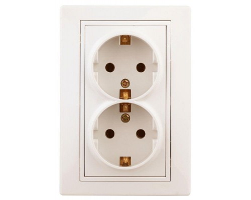 Розетка 2-м СП Plano 1-205-02 16А IP20 250В 2х2P+E Schuko сл. кость Intro Б0027616