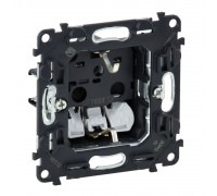 Valena IN MATIC Механизм силовой розетки 2К+З, 16А, 250В, с защитными шторками, безвинтовые зажимы (арт. 753030)