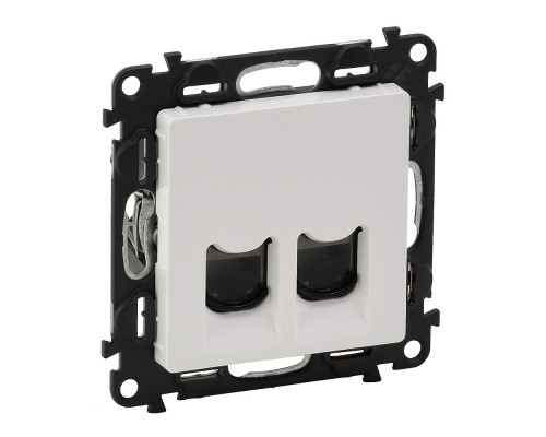 Valena LIFE Компьютерная розетка двойная RJ45 кат.5е UTP с лицевой панелью. Цвет: Белый (арт. 753041+755420)